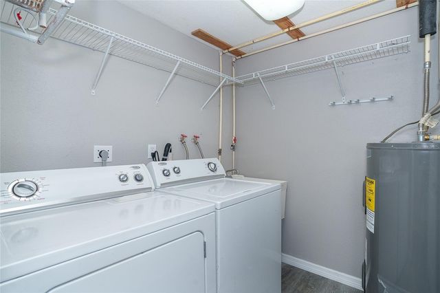 130 CRESTVIEW DRIVE, Englewood, FL 34223