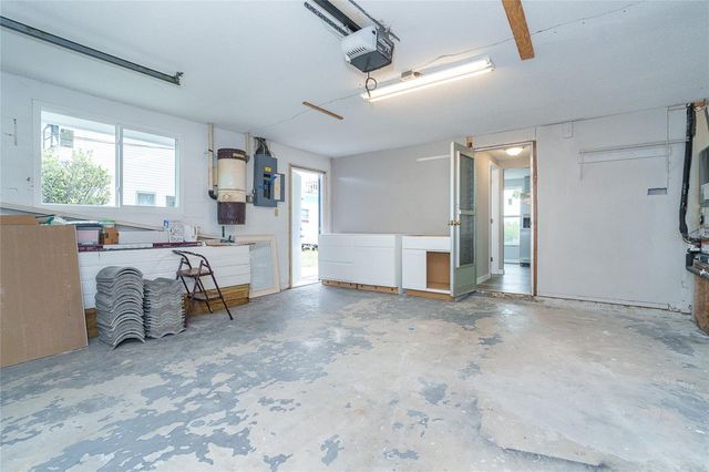 130 CRESTVIEW DRIVE, Englewood, FL 34223