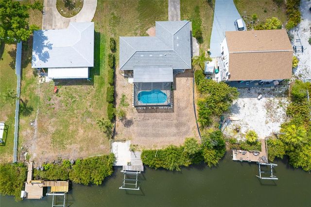 130 CRESTVIEW DRIVE, Englewood, FL 34223