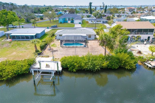 130 CRESTVIEW DRIVE, Englewood, FL 34223