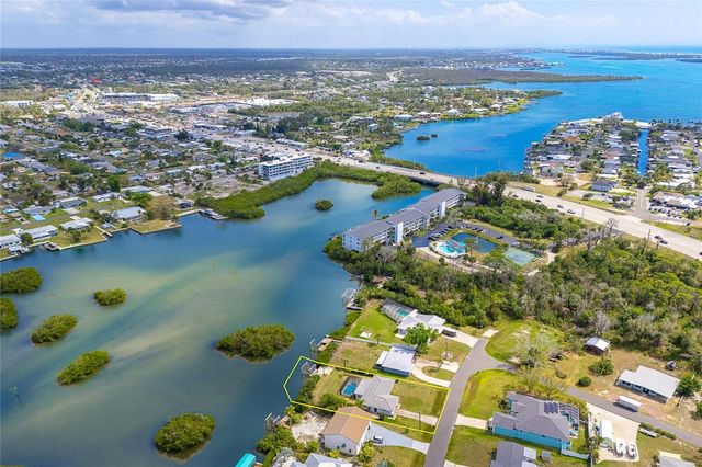 130 CRESTVIEW DRIVE, Englewood, FL 34223