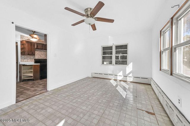 108 W Concourse, Keyport, NJ 07735