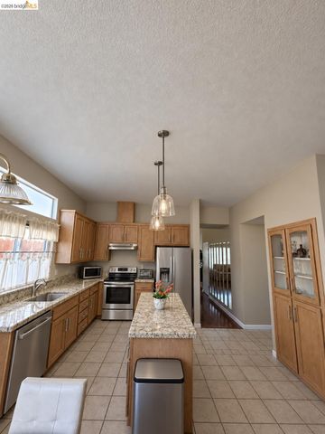2257 Southwood Dr, Pittsburg, CA 94565