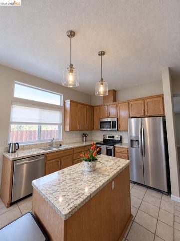 2257 Southwood Dr, Pittsburg, CA 94565