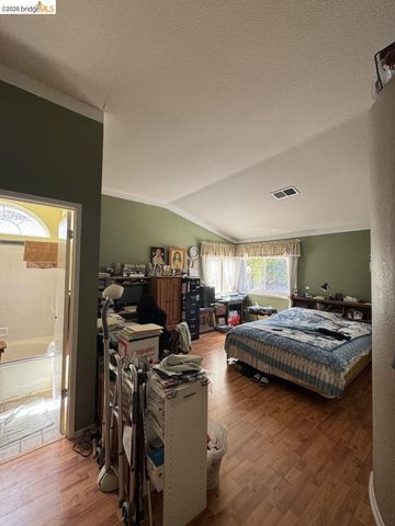 2257 Southwood Dr, Pittsburg, CA 94565