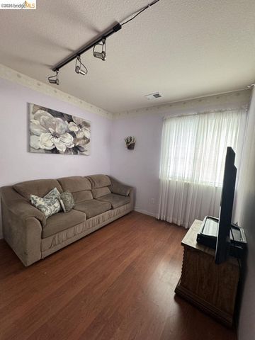 2257 Southwood Dr, Pittsburg, CA 94565