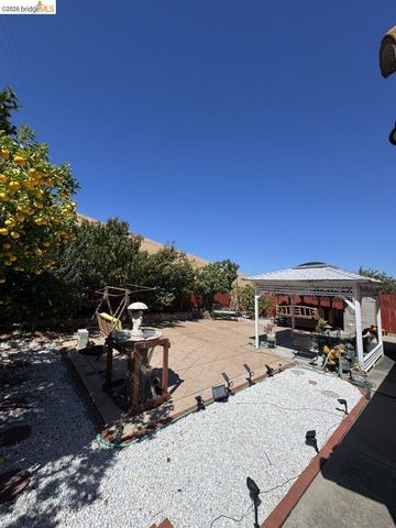2257 Southwood Dr, Pittsburg, CA 94565