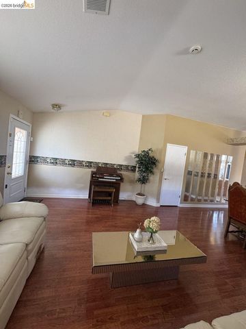2257 Southwood Dr, Pittsburg, CA 94565