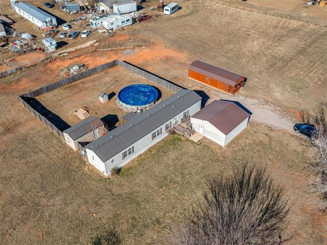 10055 351st St, Blanchard, OK 73010