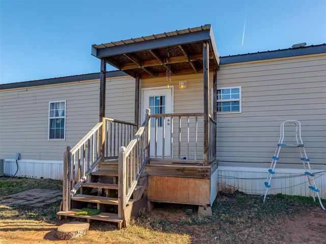 10055 351st St, Blanchard, OK 73010