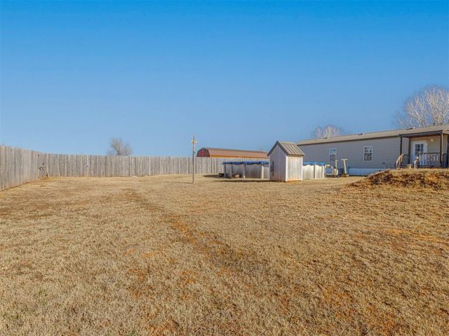 10055 351st St, Blanchard, OK 73010