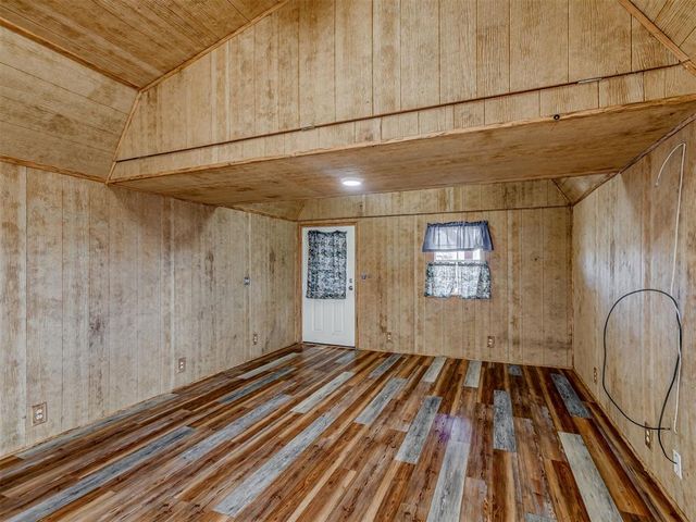 10055 351st St, Blanchard, OK 73010