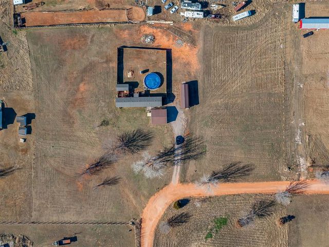 10055 351st St, Blanchard, OK 73010