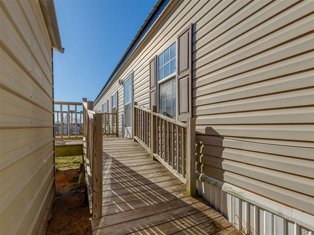 10055 351st St, Blanchard, OK 73010