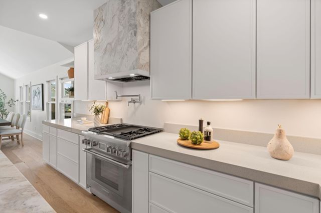 1011 W Cottage Street, Houston, TX 77009