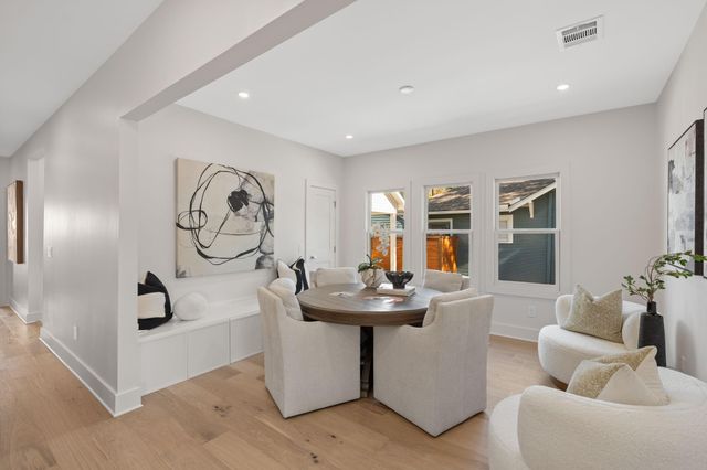 1011 W Cottage Street, Houston, TX 77009