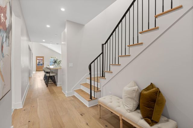 1011 W Cottage Street, Houston, TX 77009