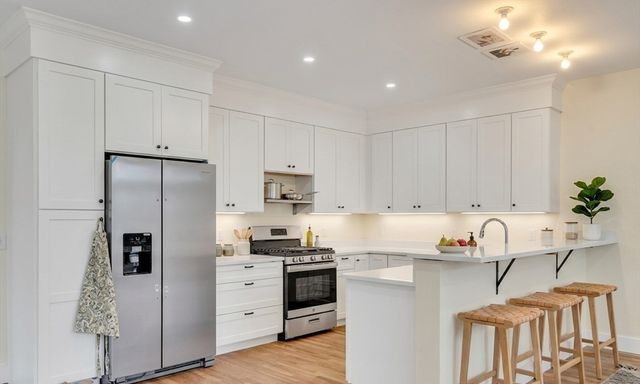 72 Oakland Street 1, Boston, MA 02135
