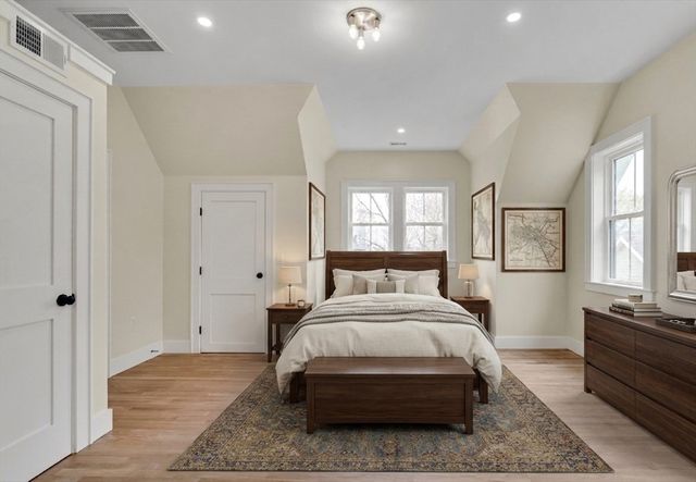 72 Oakland Street 1, Boston, MA 02135