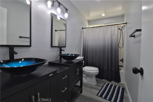 15313 Greenrock Avenue, Lake Los Angeles, CA 93535