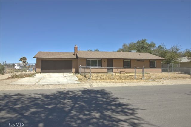 15313 Greenrock Avenue, Lake Los Angeles, CA 93535