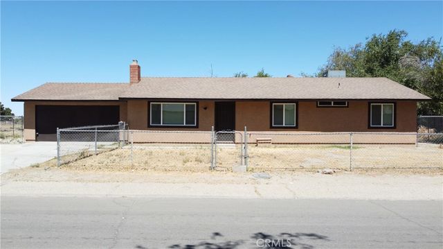 15313 Greenrock Avenue, Lake Los Angeles, CA 93535