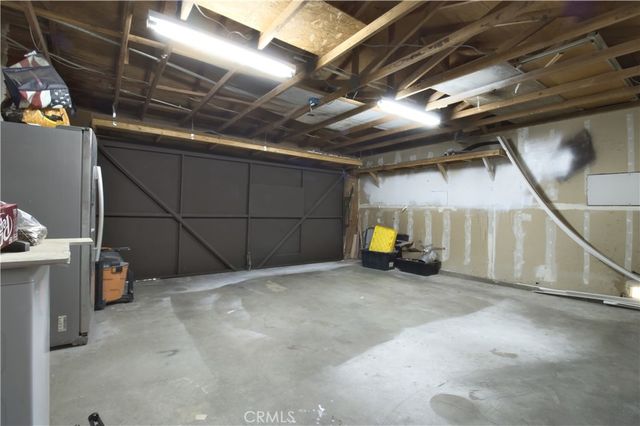 15313 Greenrock Avenue, Lake Los Angeles, CA 93535