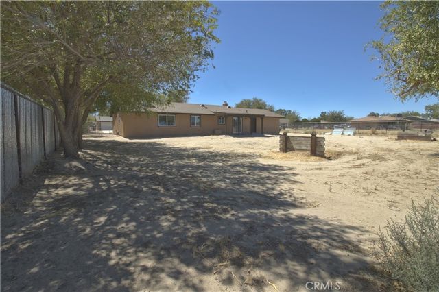 15313 Greenrock Avenue, Lake Los Angeles, CA 93535