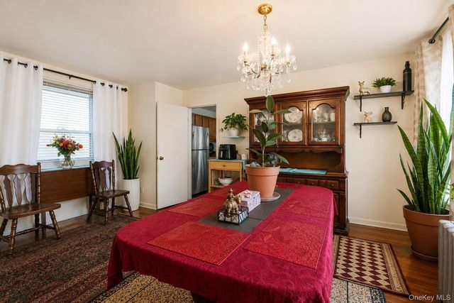 9121 110th Street, Richmond Hill, NY 11418