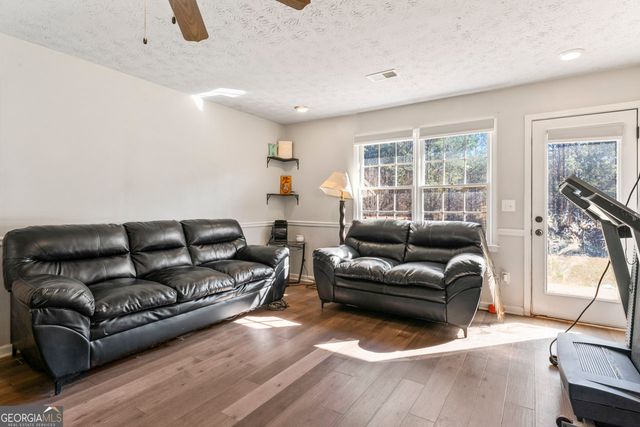 215 Cowan Road, Covington, GA 30016