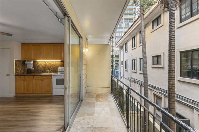 254 Kaiulani Avenue, Honolulu, HI 96815