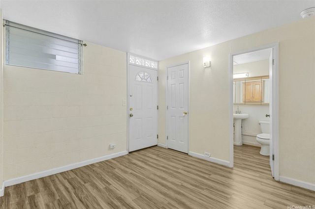 254 Kaiulani Avenue, Honolulu, HI 96815