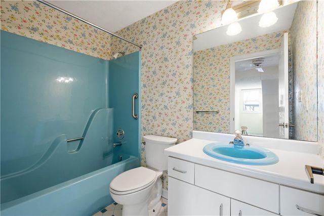 104 Timber Lane Ct, Aleppo, PA 15143