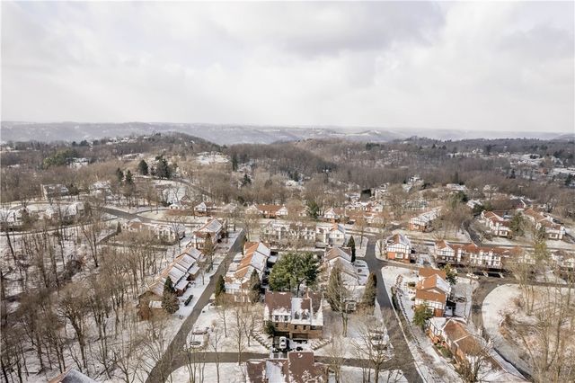 104 Timber Lane Ct, Aleppo, PA 15143