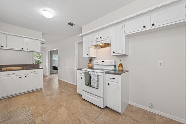 23919 Farm Hill Road, Spring, TX 77373