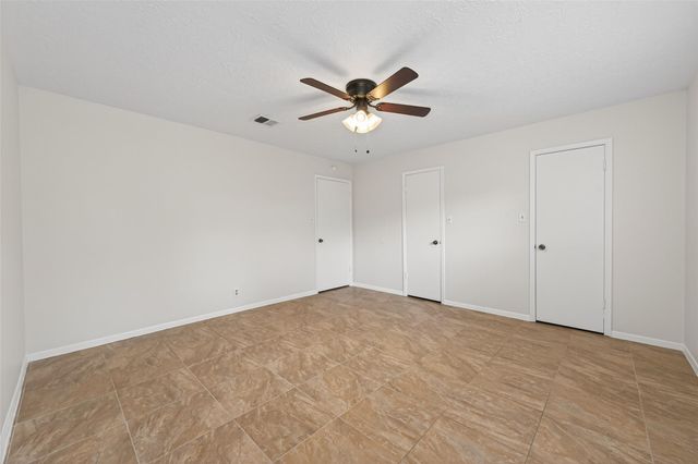 23919 Farm Hill Road, Spring, TX 77373