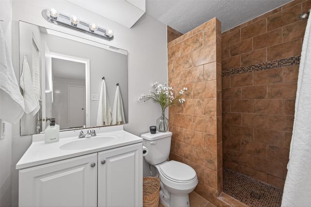 23919 Farm Hill Road, Spring, TX 77373