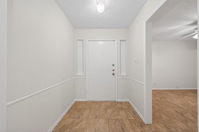 23919 Farm Hill Road, Spring, TX 77373