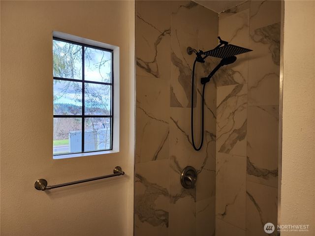 618 Fairmount Avenue, Shelton, WA 98584