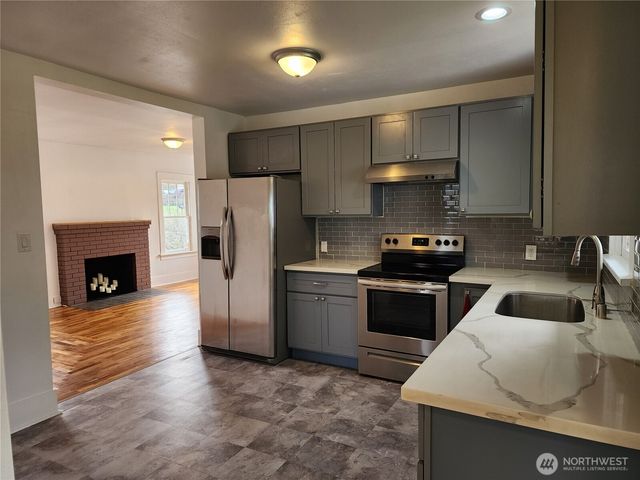 618 Fairmount Avenue, Shelton, WA 98584