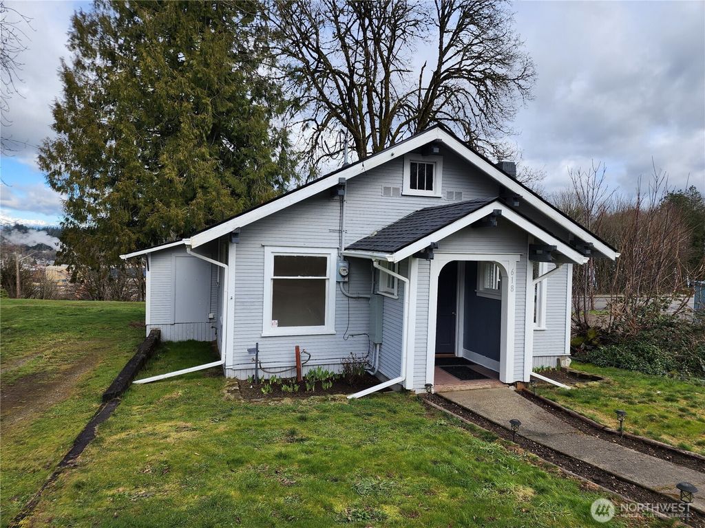 618 Fairmount Avenue, Shelton, WA 98584