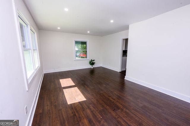 2970 Humphries Drive SE, Atlanta, GA 30354