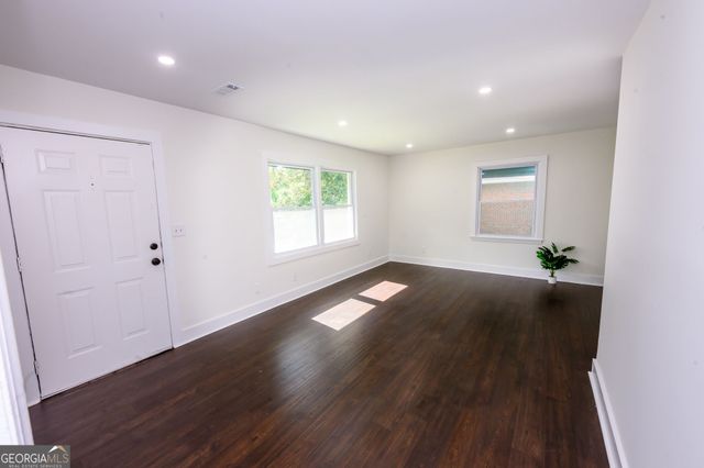 2970 Humphries Drive SE, Atlanta, GA 30354