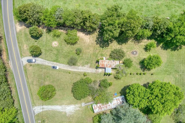 280 Bone Cave Rd, Rock Island, TN 38581