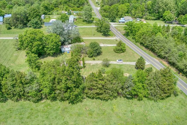 280 Bone Cave Rd, Rock Island, TN 38581