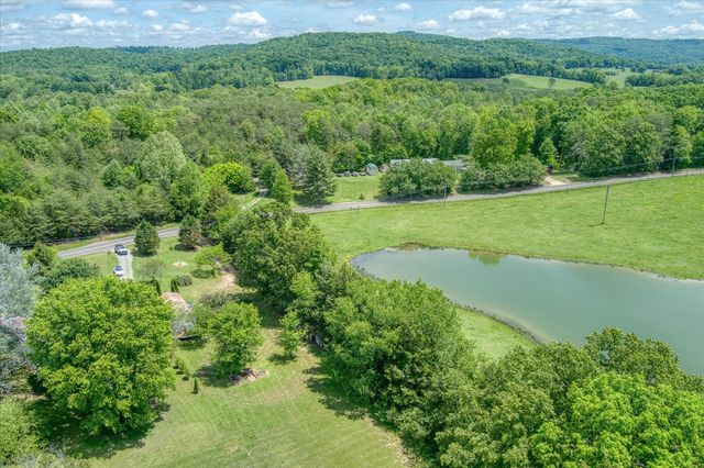 280 Bone Cave Rd, Rock Island, TN 38581