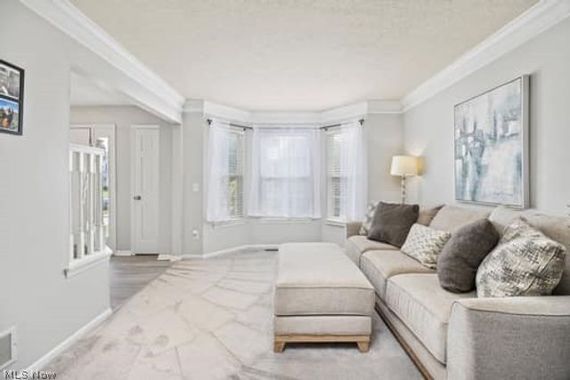 964 Kings Cross Drive, Wadsworth, OH 44281