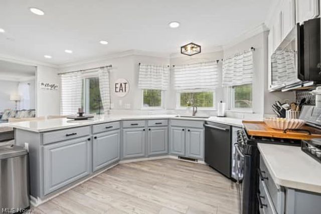 964 Kings Cross Drive, Wadsworth, OH 44281