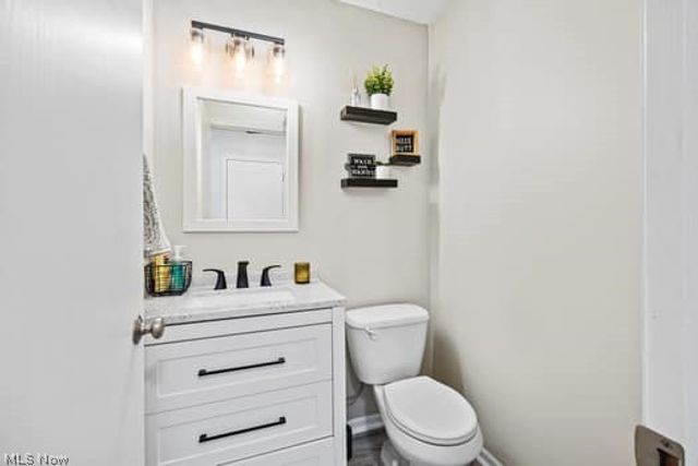 964 Kings Cross Drive, Wadsworth, OH 44281