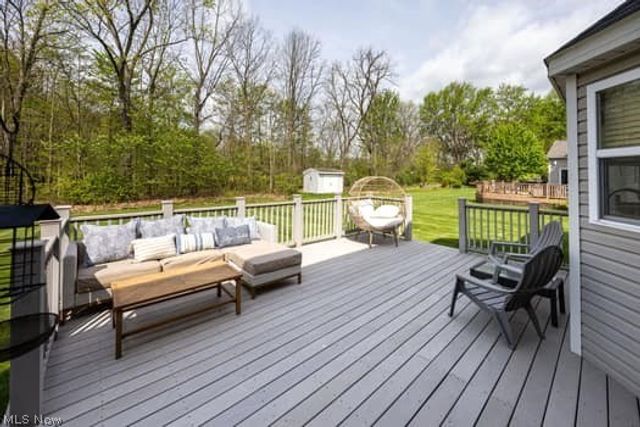 964 Kings Cross Drive, Wadsworth, OH 44281